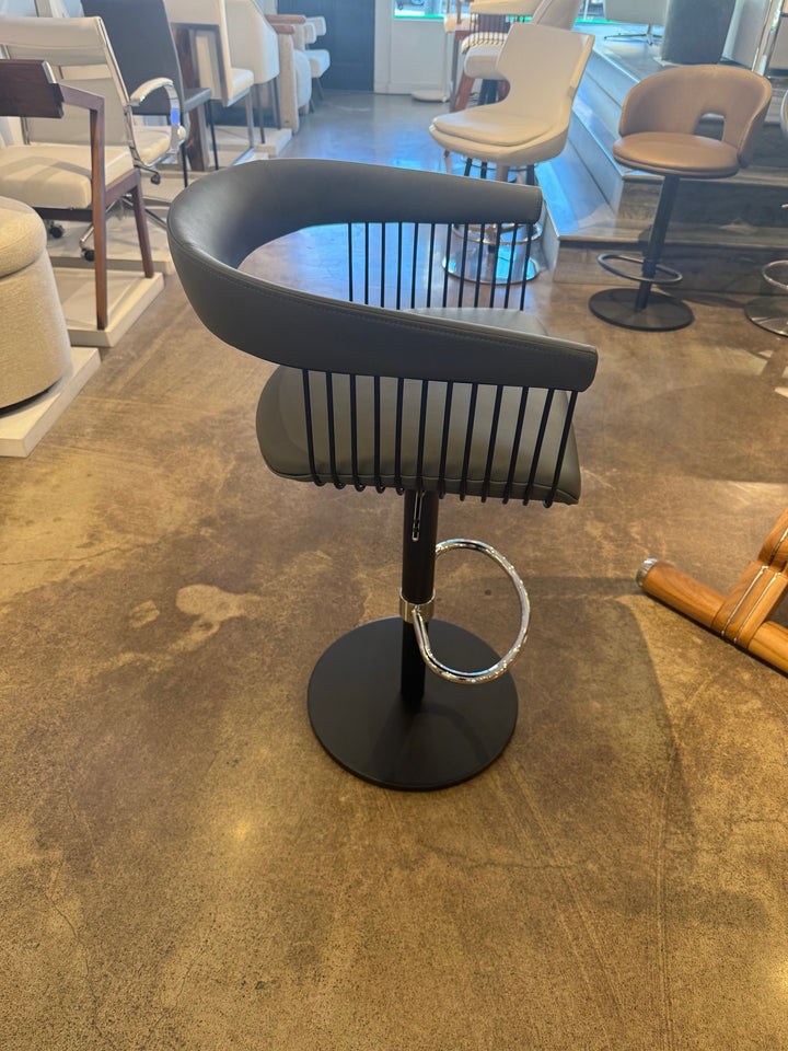 Gianna Hydraulic Bar Stool Bar Stools Elite Modern