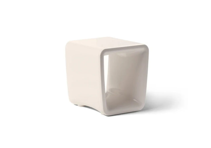 Loop Side Table Outdoor Side Table Tupelo