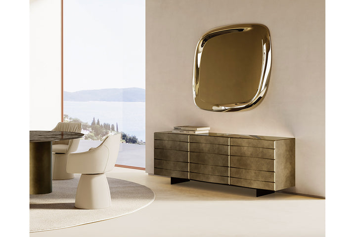 Magica Sideboard