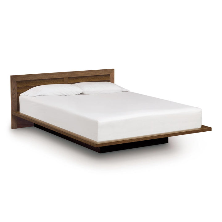 Moduluxe Platform Bed with Clapboard Headboard - 29" Series by Copeland Furniture