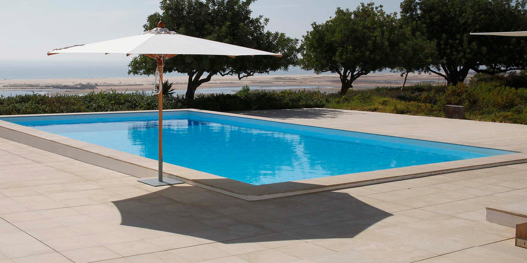 Napoli Parasol 2.8m Round by Barlow Tyrie – Napoli collection lifestyle