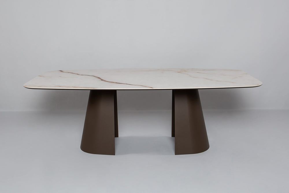 Nicolas Dining Table Colibri