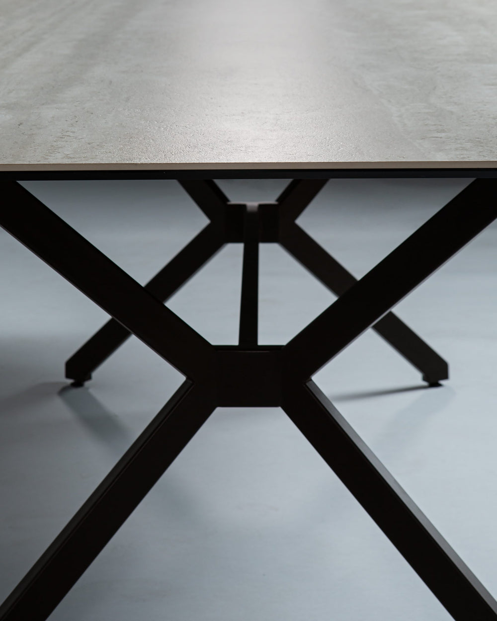 Renato Dining Table Colibri