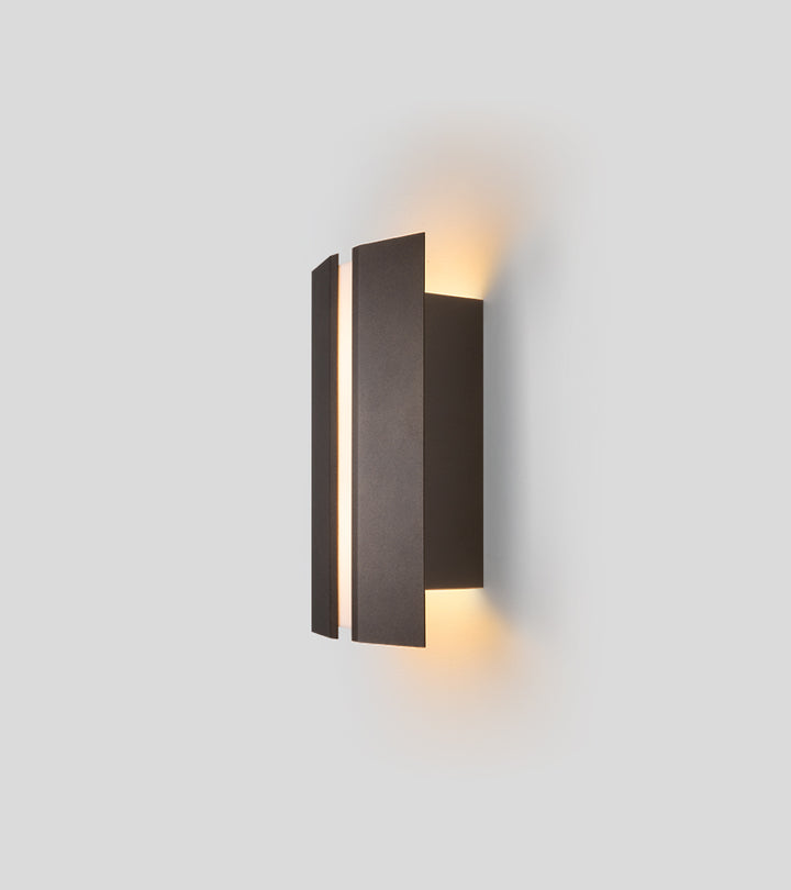 Rima LED Sconce