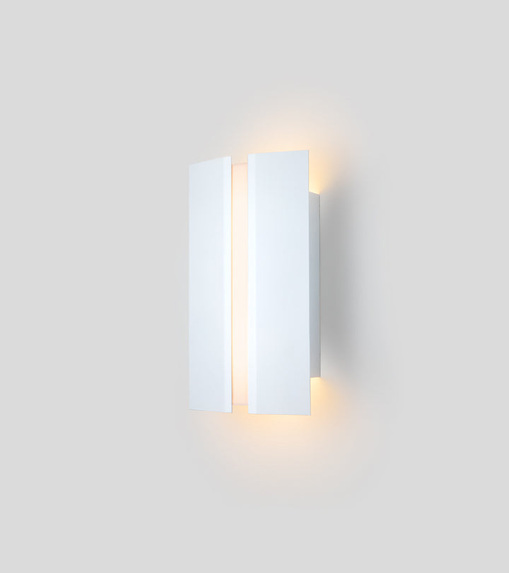 Rima LED Sconce