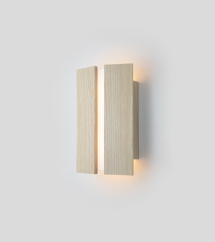 Rima LED Sconce