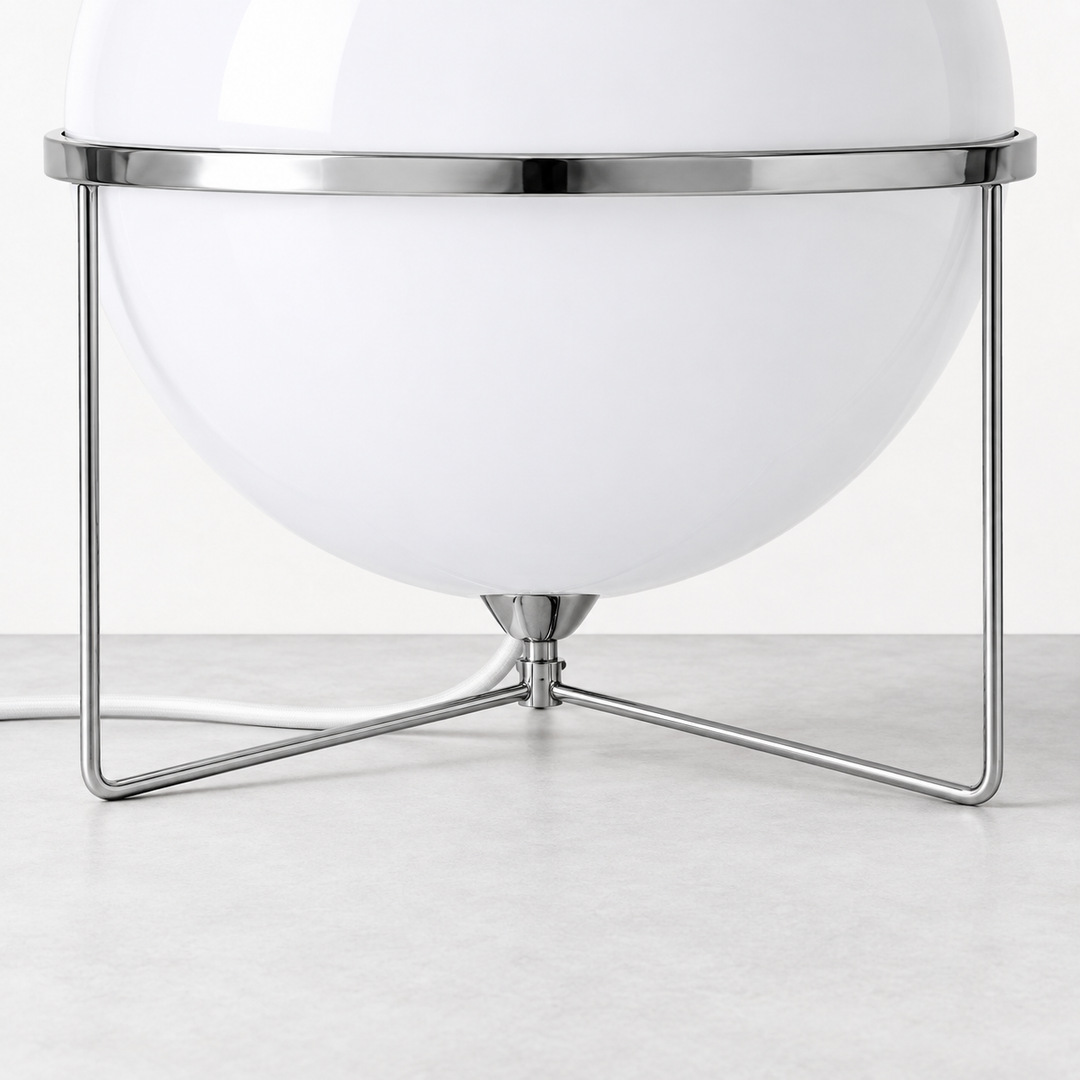 Solus Single Sphere Table Lamp by Interior Moderna - view 6