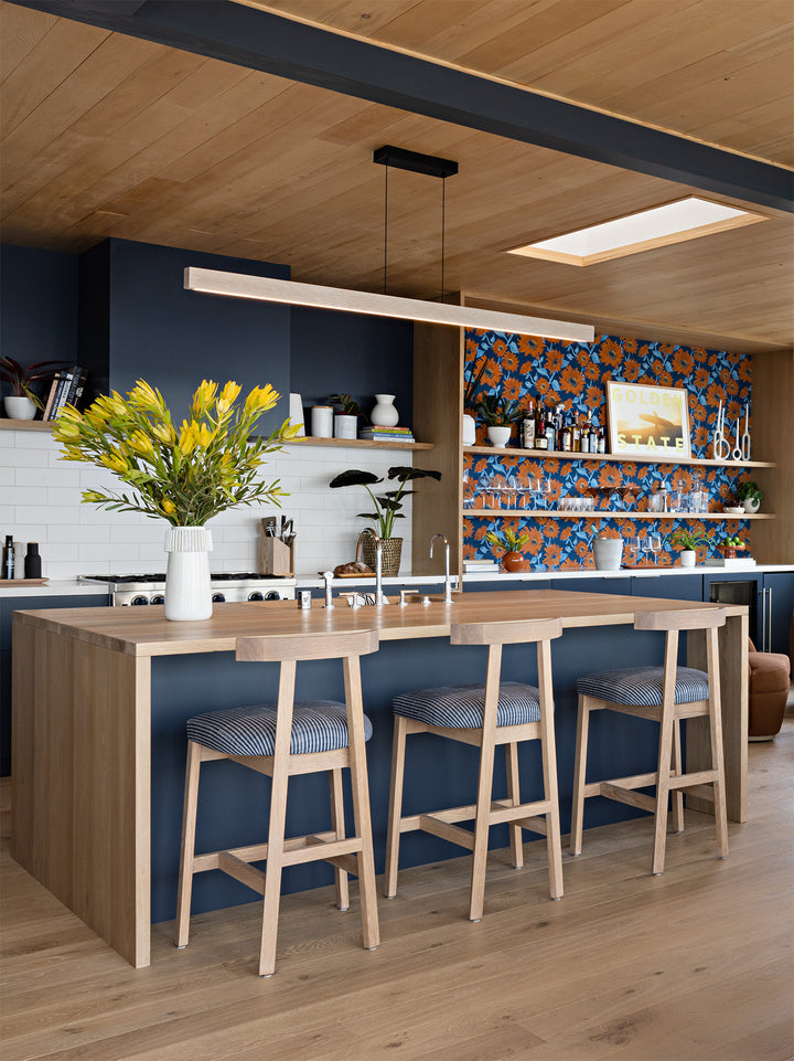 Una LED Linear Pendant Linear Pendants Cerno