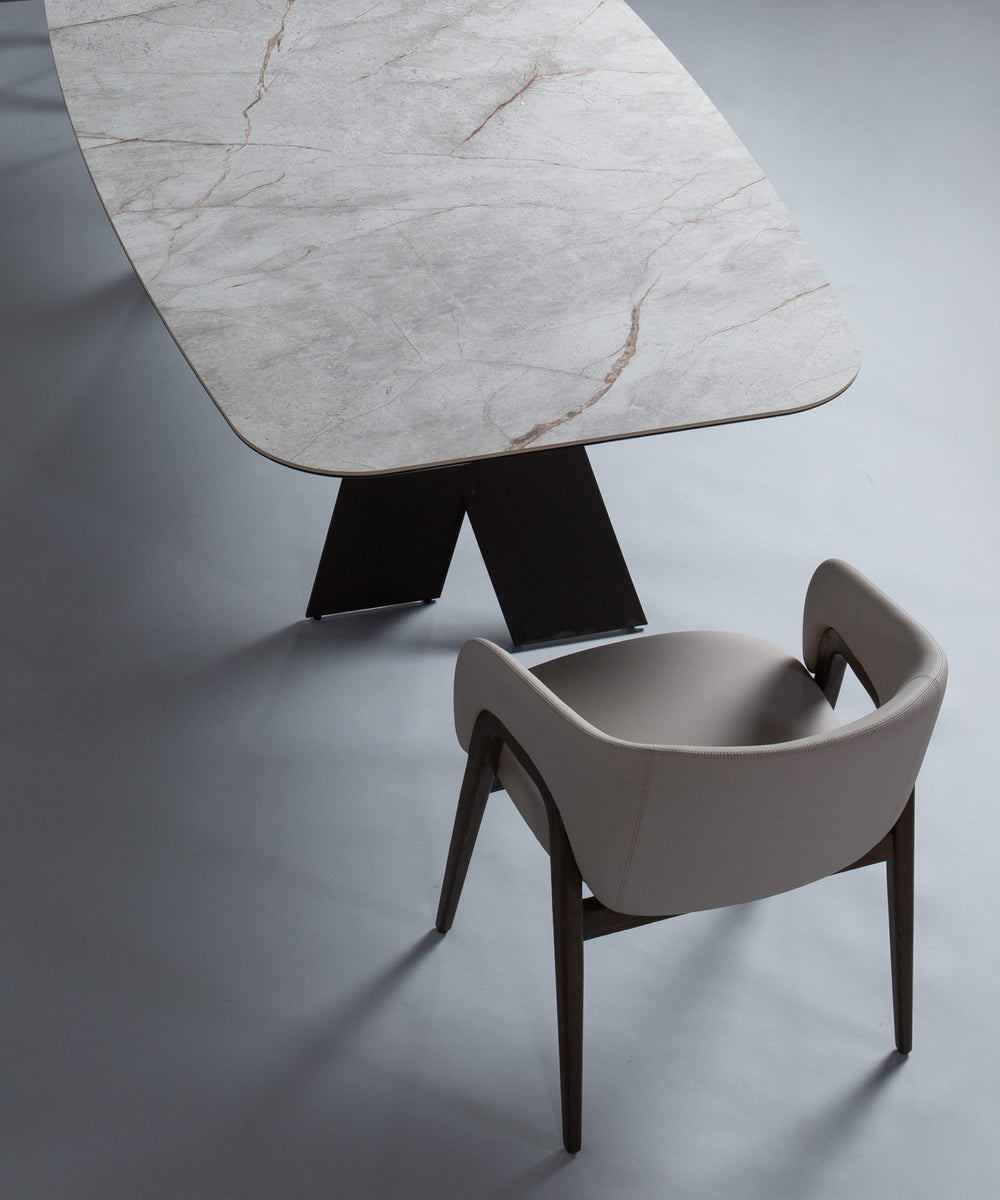 William Dining Table Colibri