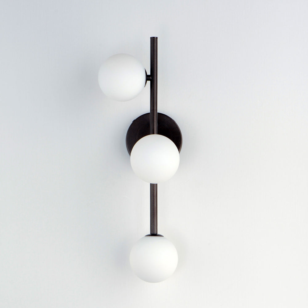Contour 3-Light Wall Sconce by Studio M Lighting – lifestyle