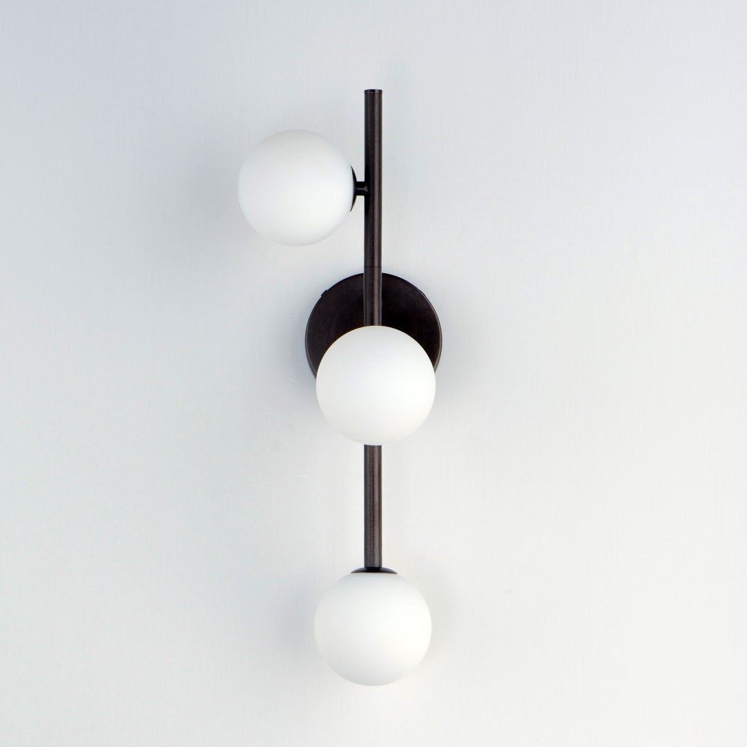 Contour 3-Light Wall Sconce by Studio M Lighting – lifestyle