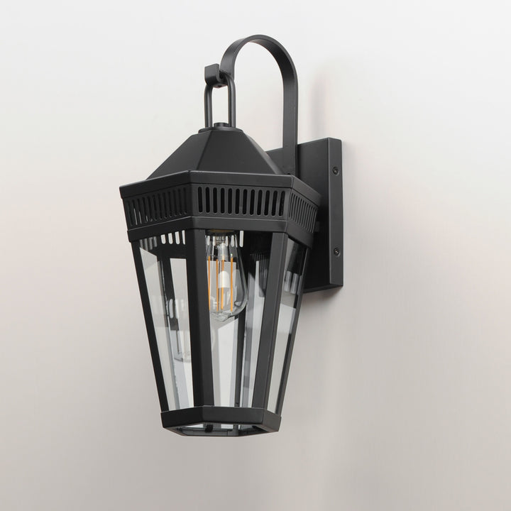 Oxford Outdoor 1-Light Wall Sconce Large by Studio M Lighting – lifestyle