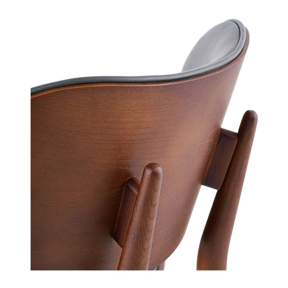 Aaron Stool