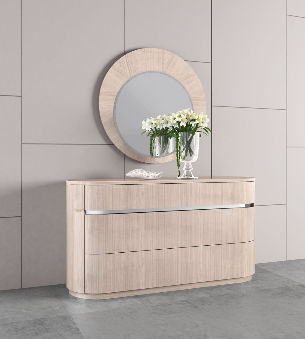 Waves Round Mirror by Whiteline Modern Living – lifestyle