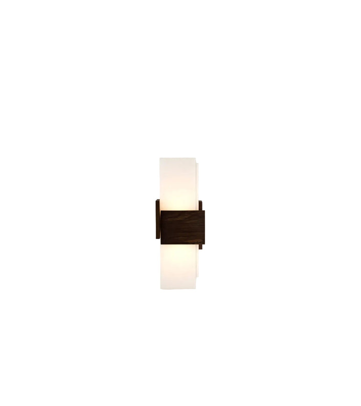 Acuo LED Sconce Cerno