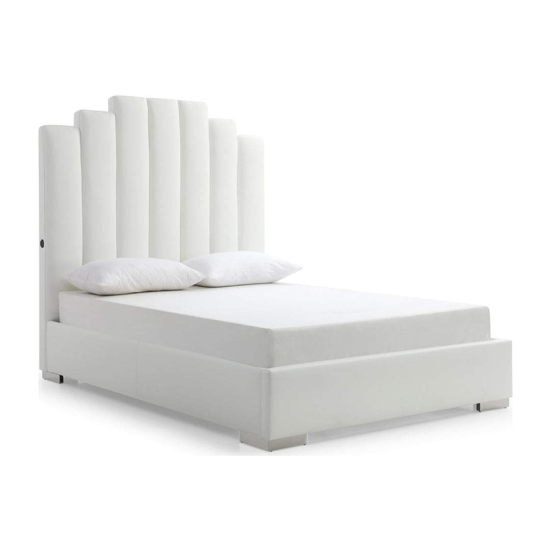 Jordan Queen Bed by Whiteline Modern Living