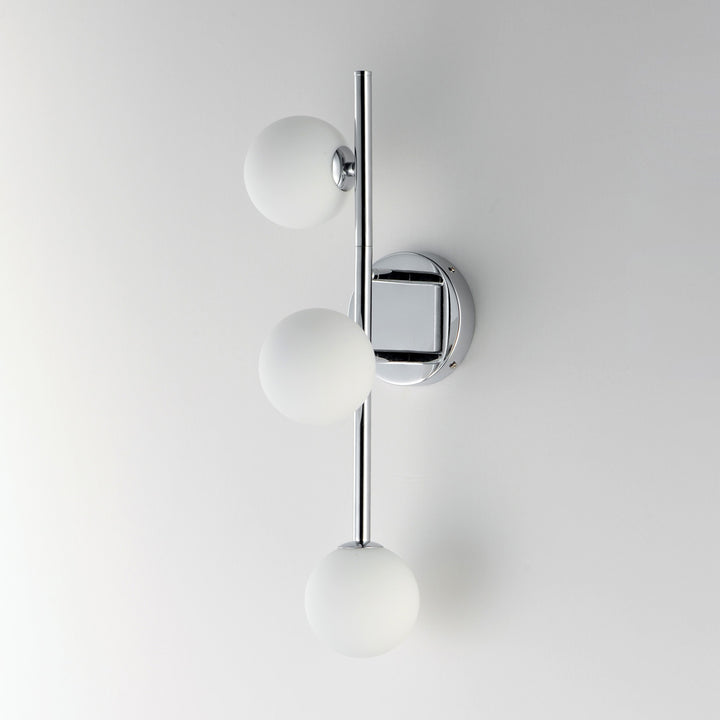 Contour 3-Light Wall Sconce by Studio M Lighting – lifestyle