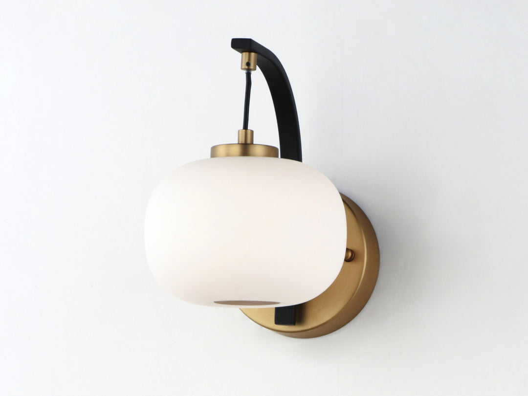 Soji LED Wall Sconce 255062 by Studio M Lighting – lifestyle