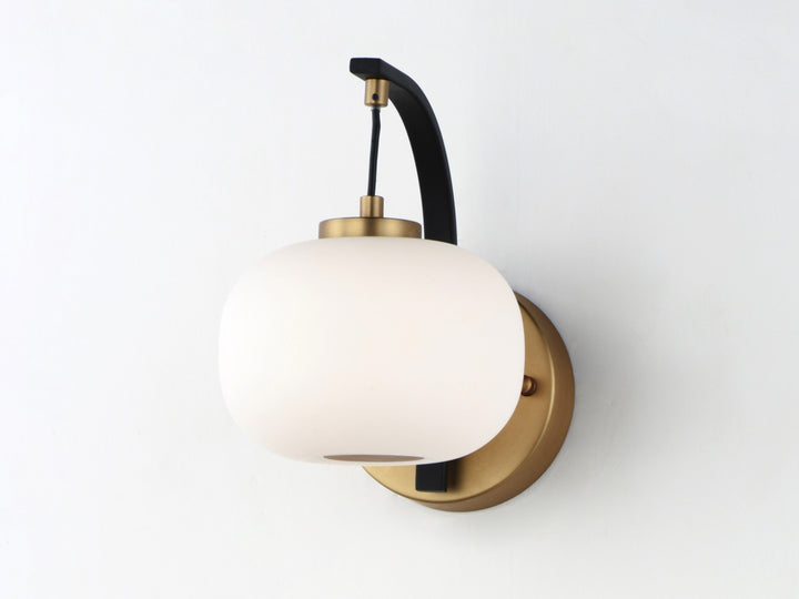 Soji LED Wall Sconce 255062 by Studio M Lighting – lifestyle