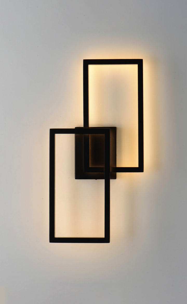 Traverse LED Outdoor Wall Sconce by Studio M Lighting – lifestyle