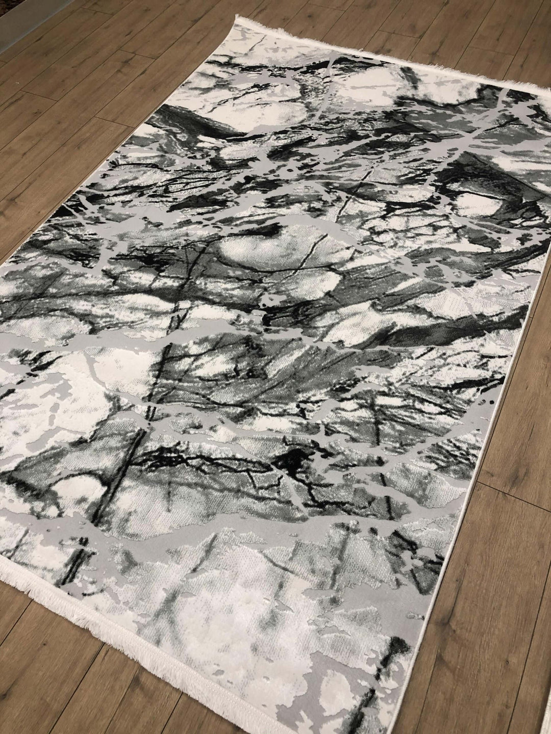 Magda Rug by Whiteline Modern Living – lifestyle