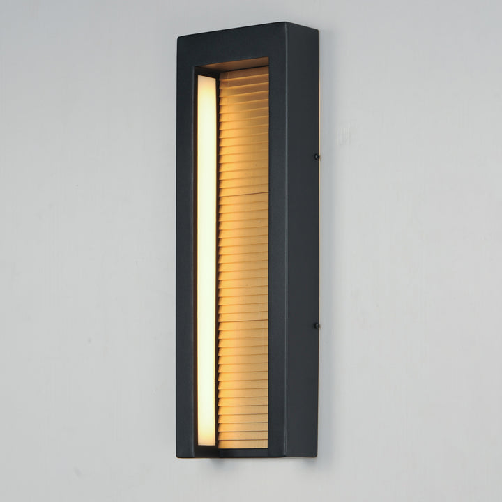 Alcove Large LED Outdoor Wall Sconce by ET2 Lighting, styled view 3