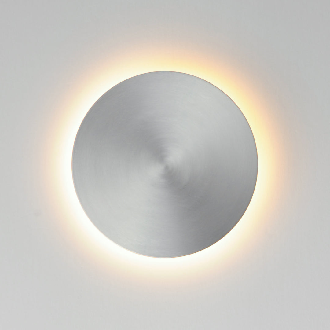Alumilux: Dish LED Outdoor Wall Sconce by ET2 Lighting, styled view 2