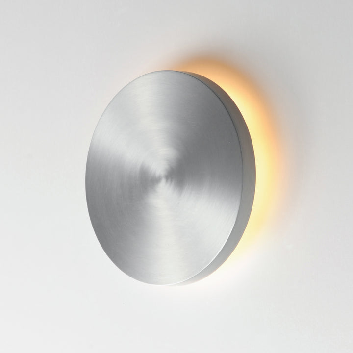Alumilux: Dish LED Outdoor Wall Sconce by ET2 Lighting, styled view 4
