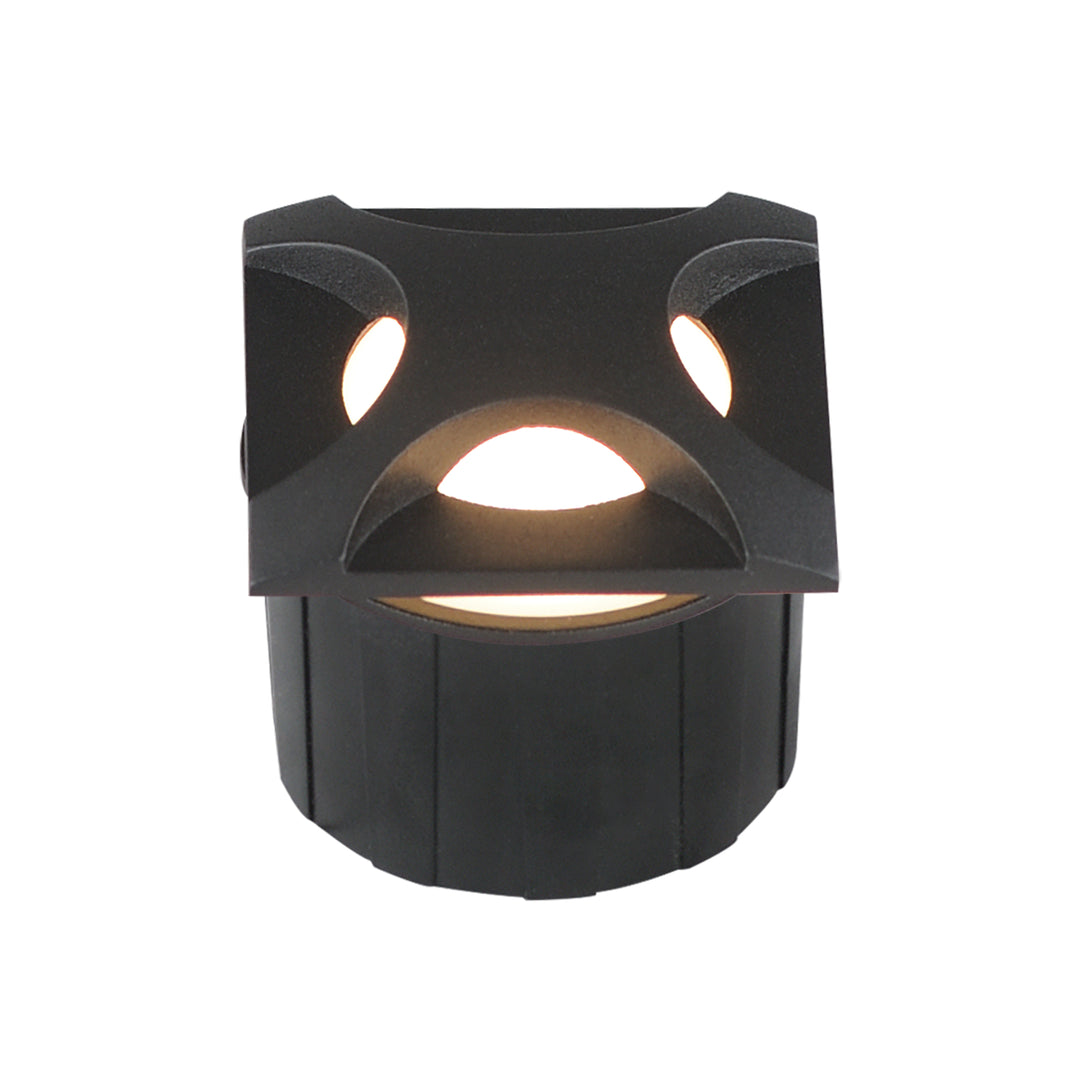 Alumilux Landscape 12V 3W In-Ground (2.5" L) by ET2 Lighting in Black, front view