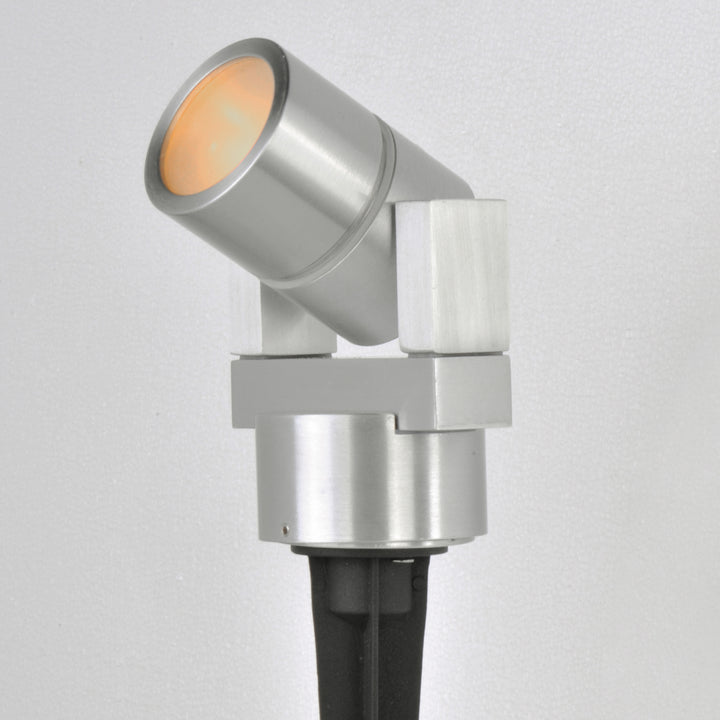 Alumilux Landscape LED Spot Light by ET2 Lighting, styled view 5