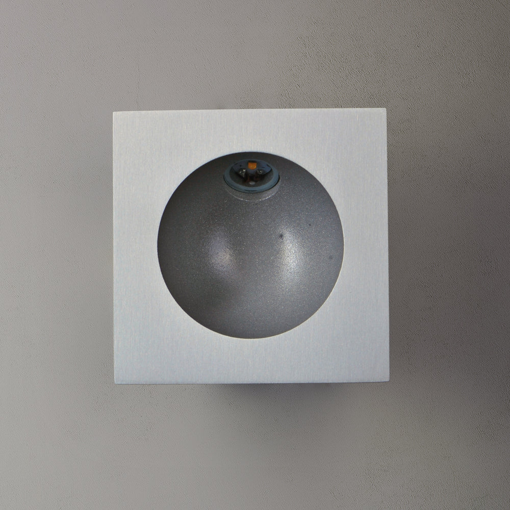 Alumilux LED Low Voltage Step Light by ET2 Lighting, styled view 1