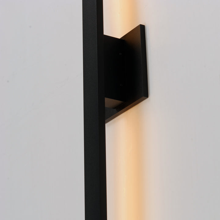 Alumilux: Line 51" LED Outdoor Wall Sconce by ET2 Lighting, styled view 4