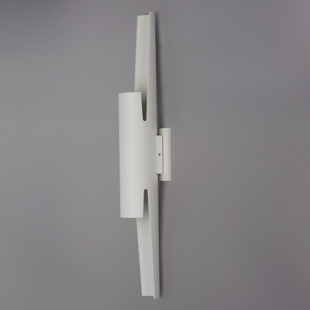 Alumilux: Runway LED Outdoor Wall Sconce (23.5" H) by ET2 Lighting, styled view 1