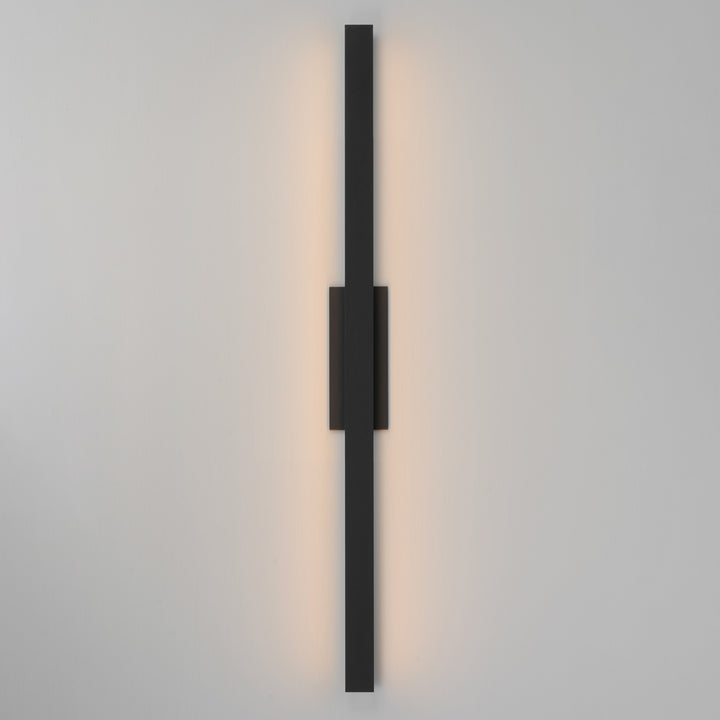 Alumilux: SideLine 51" LED Outdoor Wall Sconce by ET2 Lighting, styled view 2