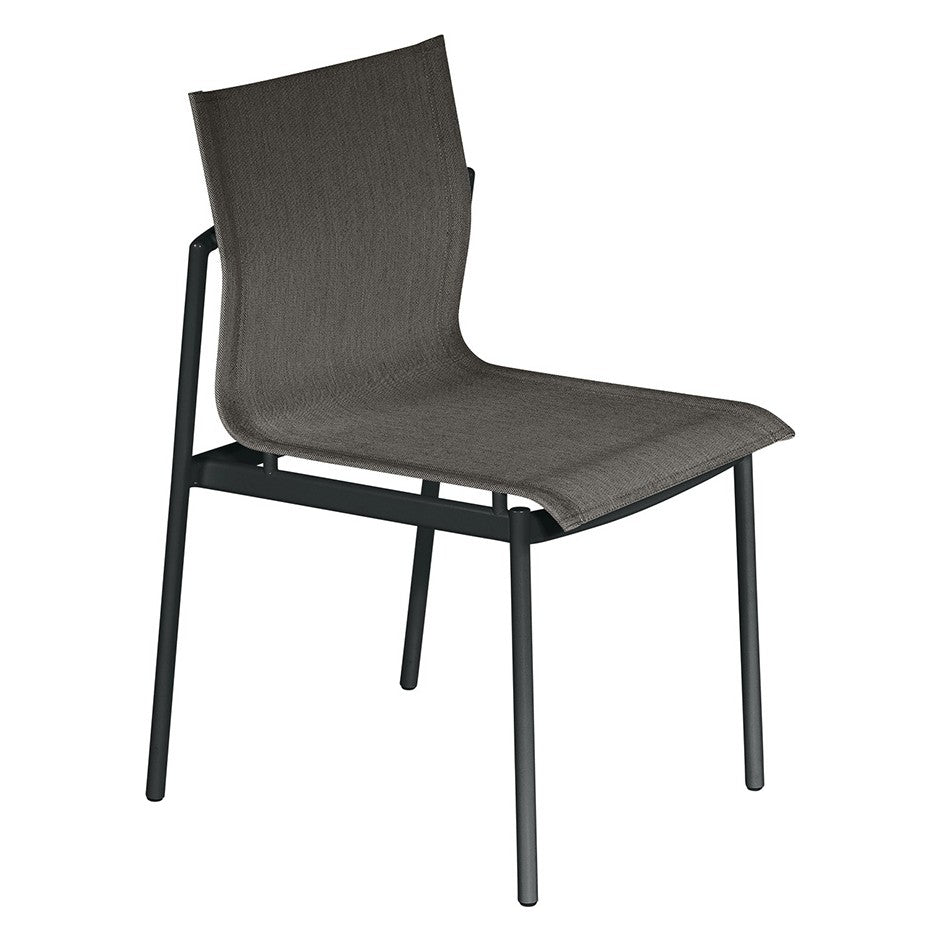 Around Sidechair by Barlow Tyrie – Forge Grey / Carbon