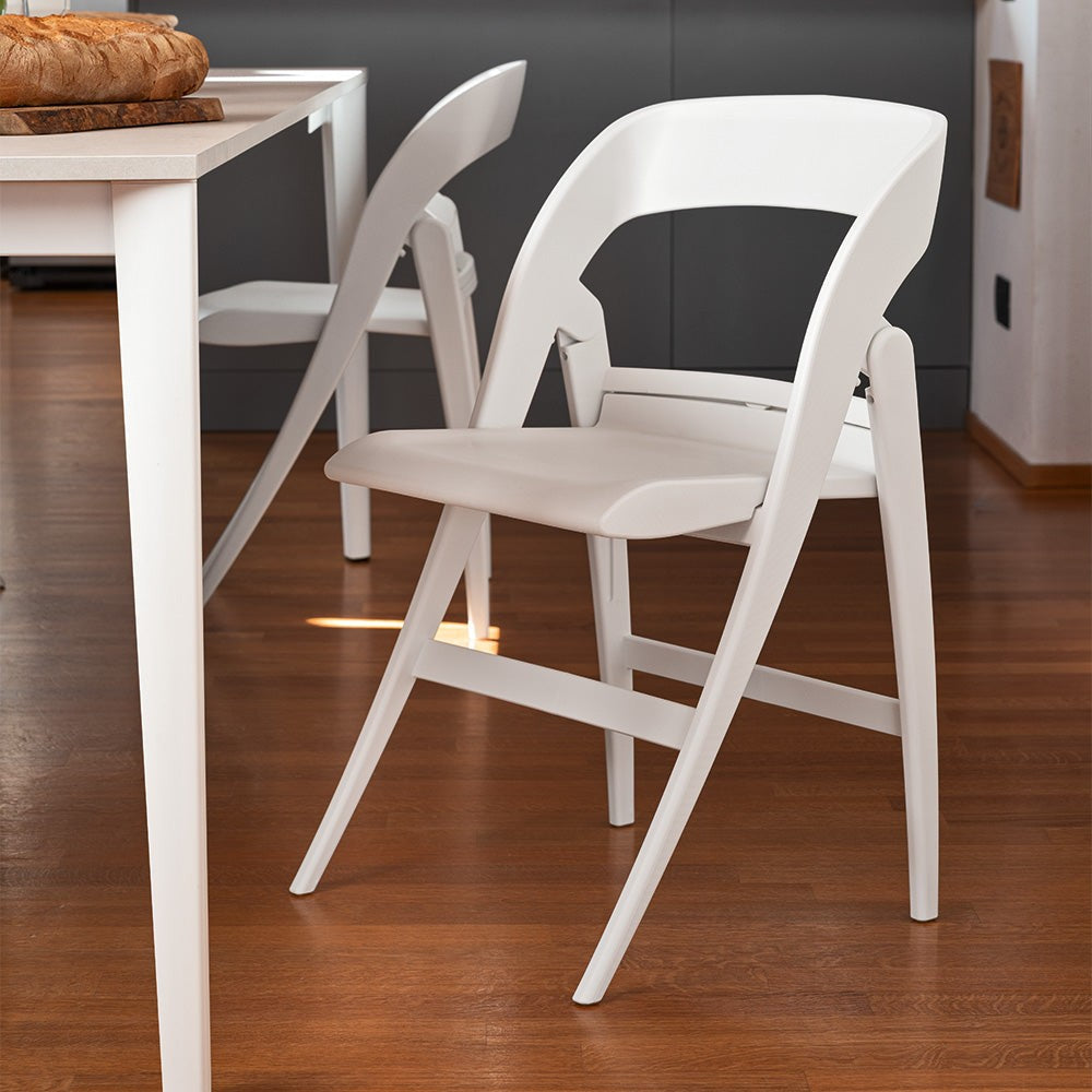 Artic Extendable Console Table by Connubia in a styled interior
