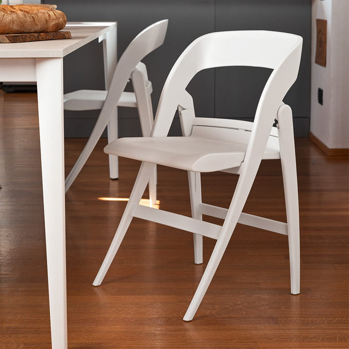 Artic Extendable Console Table by Connubia in a styled interior