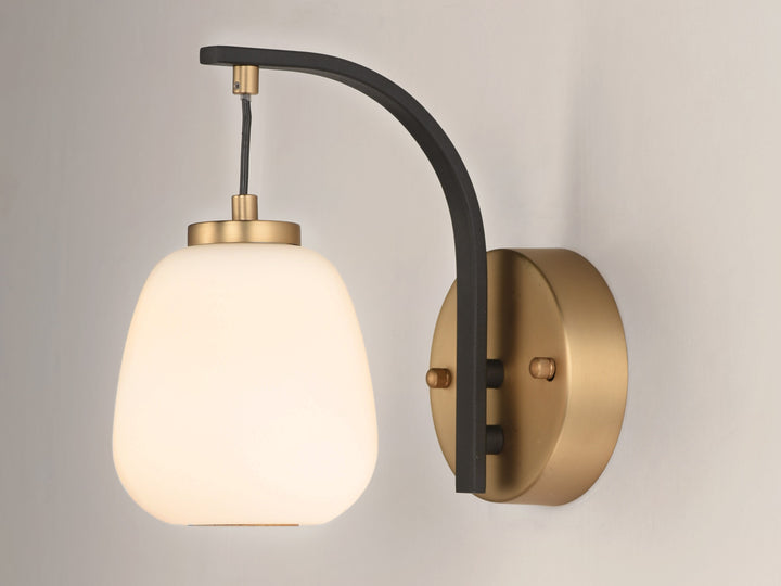 Soji LED Wall Sconce 255060 by Studio M Lighting – lifestyle