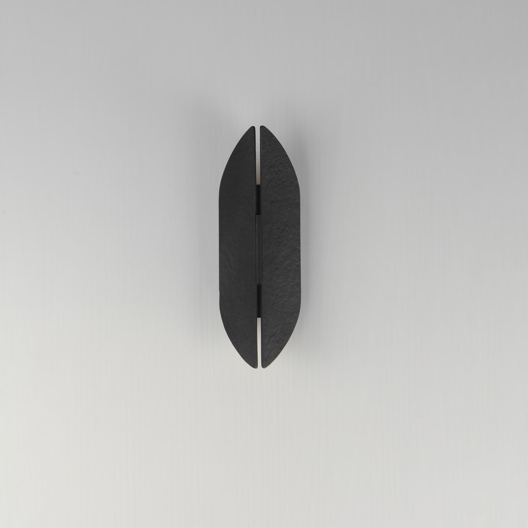 Tectonic 14 Outdoor LED Sconce by Studio M Lighting – lifestyle