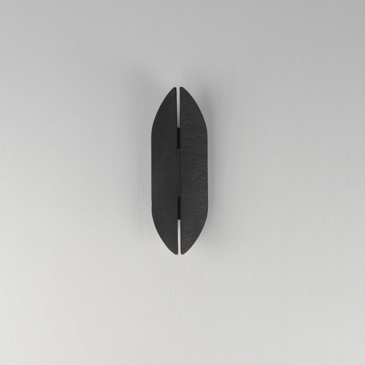 Tectonic 14 Outdoor LED Sconce by Studio M Lighting – lifestyle
