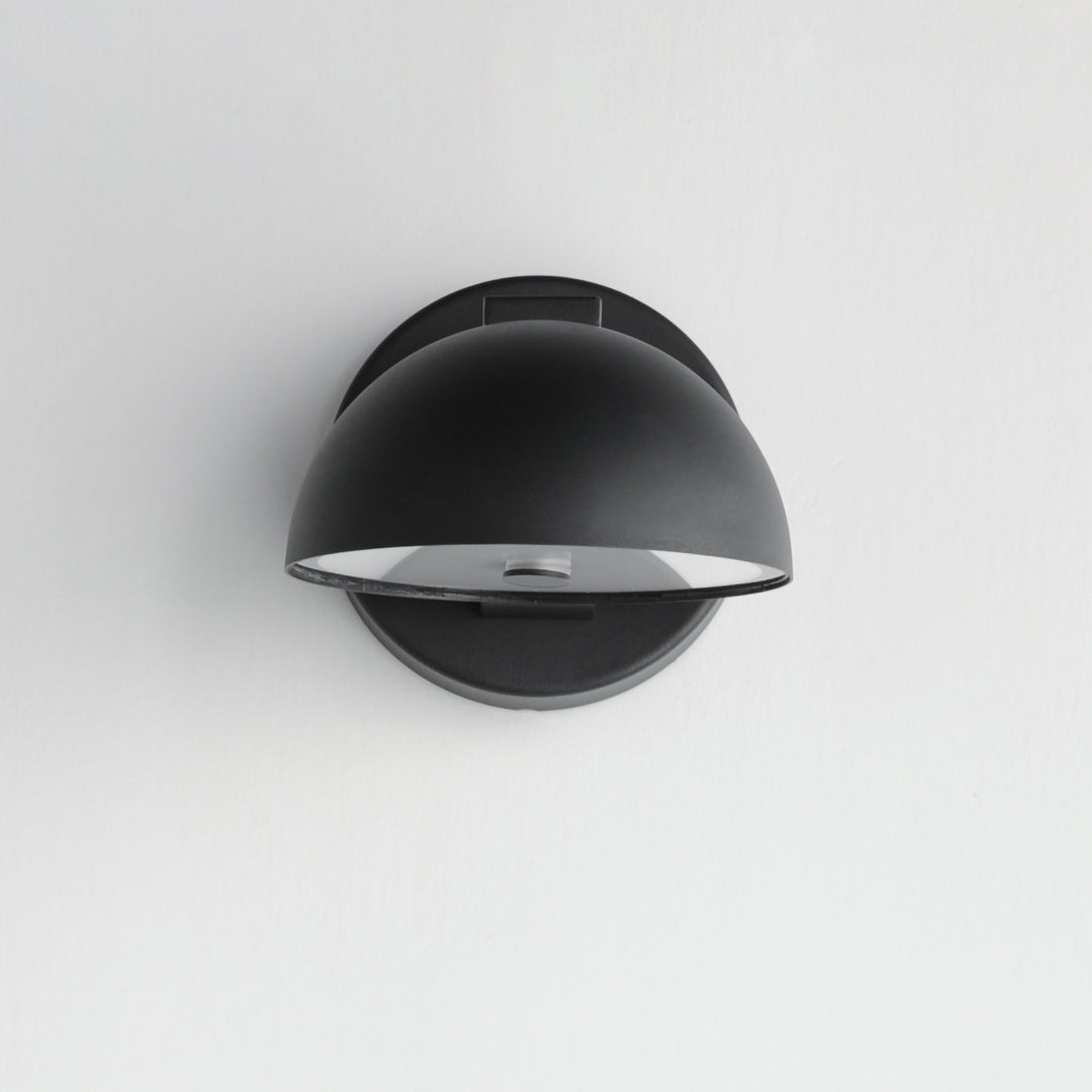 Cauldron 6 LED Outdoor Wall Sconce by Studio M Lighting – lifestyle