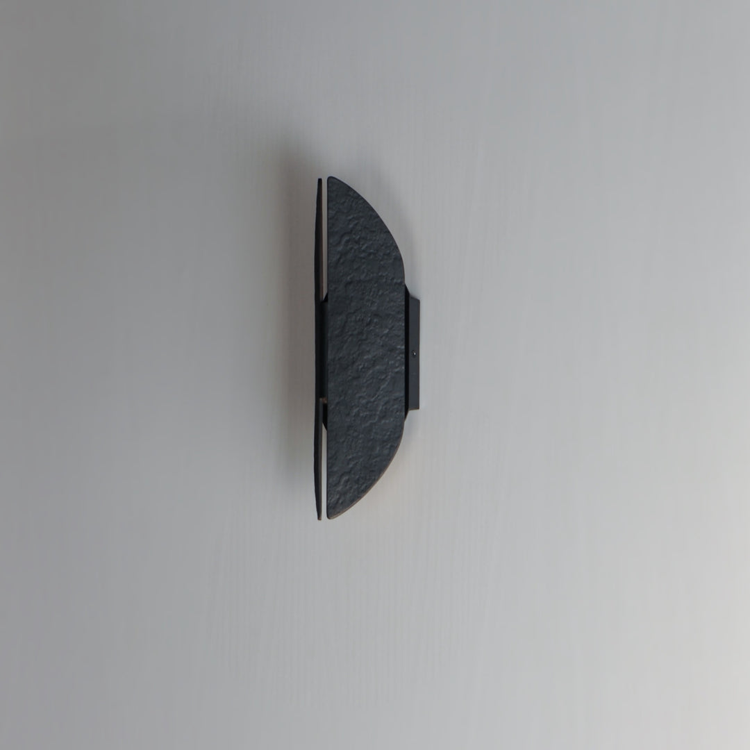 Tectonic 14 Outdoor LED Sconce by Studio M Lighting – lifestyle