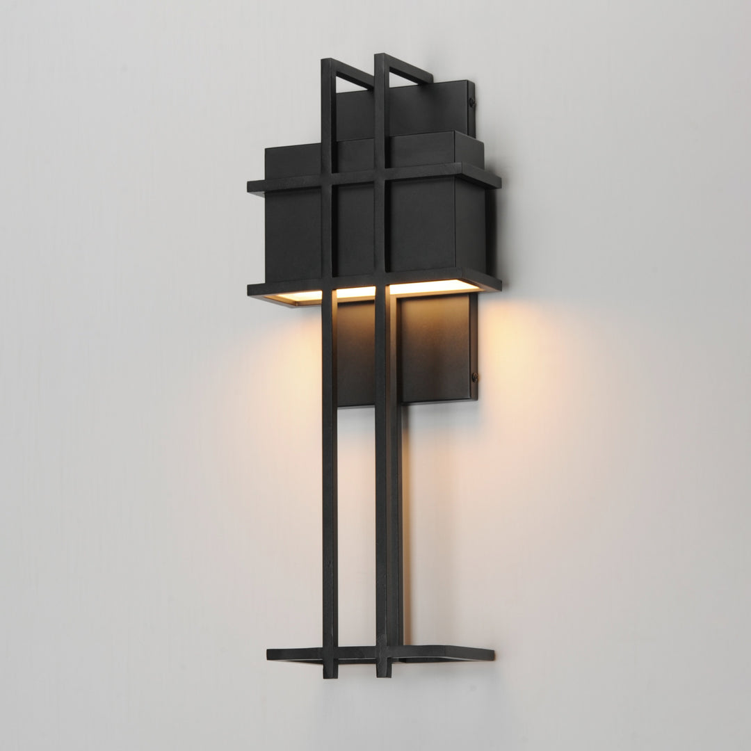 Prairie 21 LED Outdoor Wall Sconce by Studio M Lighting – lifestyle