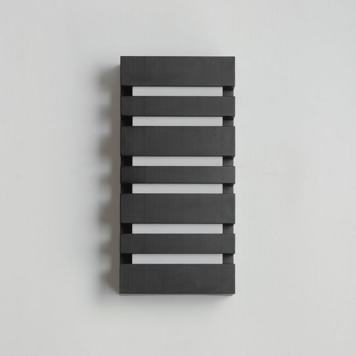 Keyes 14 LED Outdoor Wall Sconce by Studio M Lighting – lifestyle