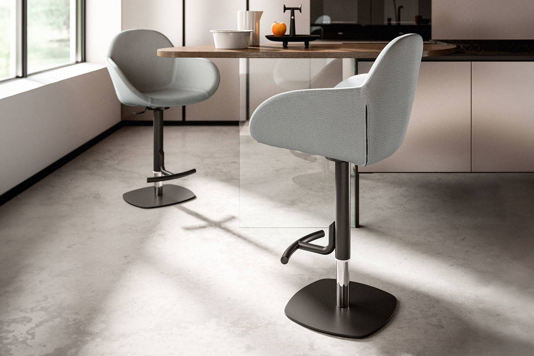 Scott Bar Stool