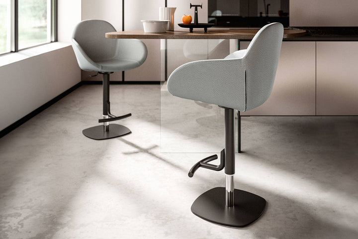Brando Bar Stool