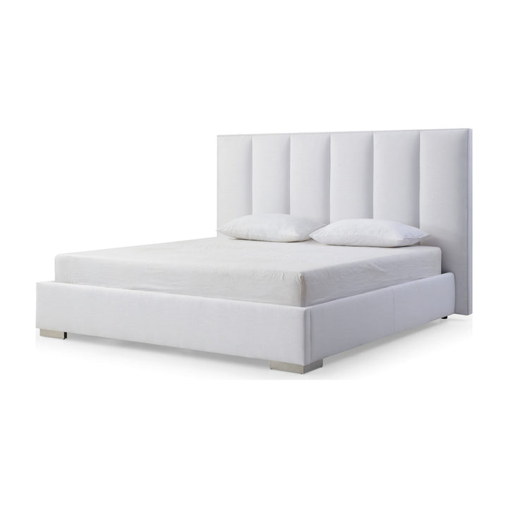 Velvet Bed Queen by Whiteline Modern Living