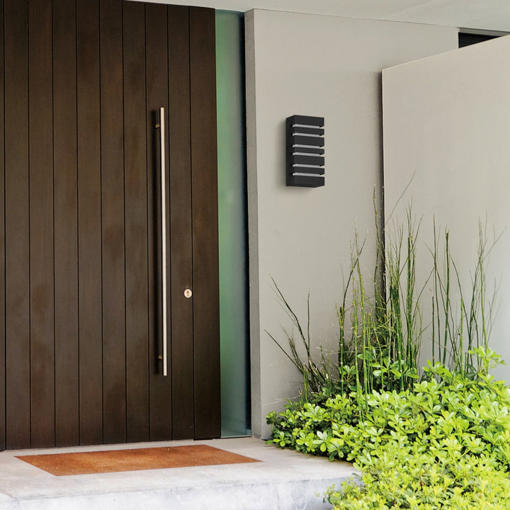 Keyes 14 LED Outdoor Wall Sconce by Studio M Lighting – lifestyle