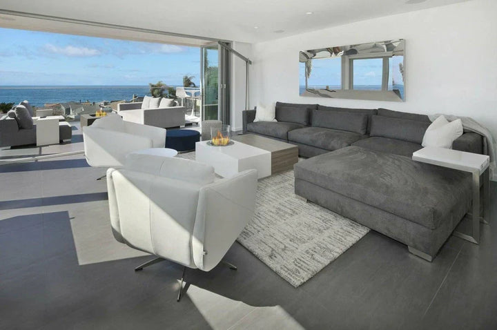 B-Lounge Sectional