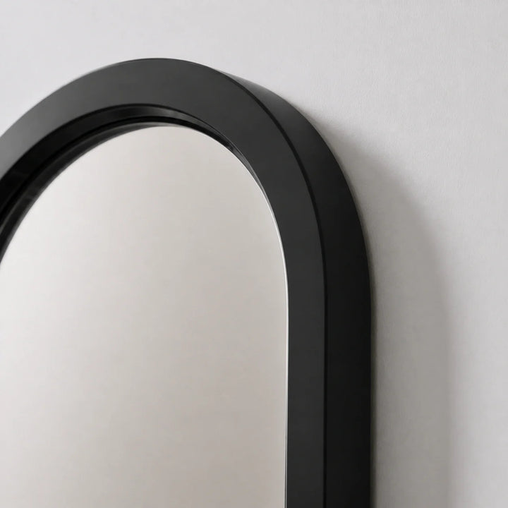 The Pill Mirror | Black by Interior Moderna - view 5